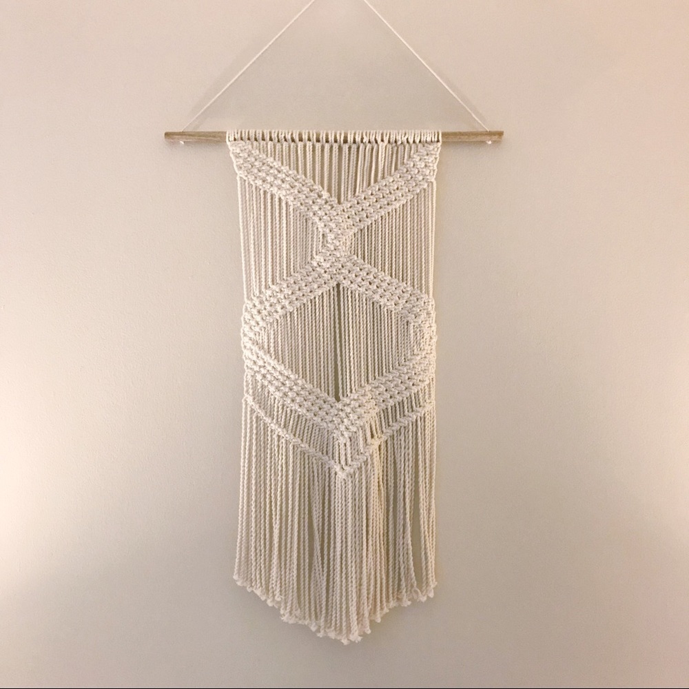 Macrame wall hanging